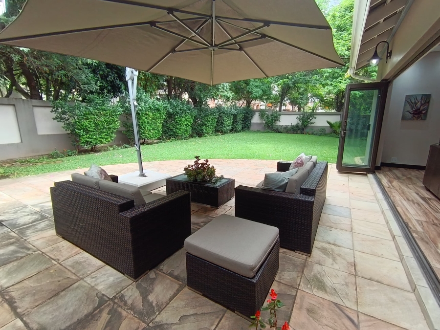 6 Bedroom Property for Sale in Cashan North West